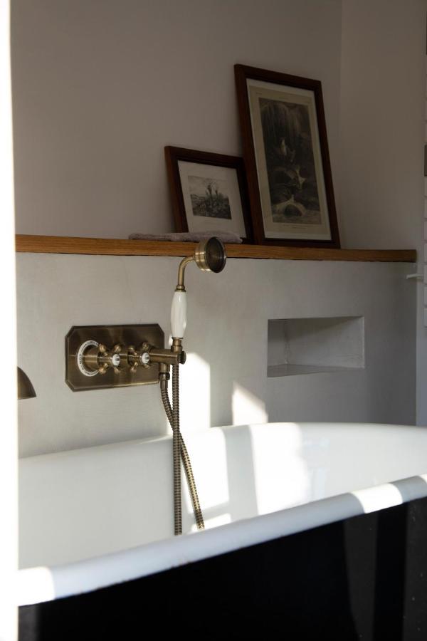 Montcavrel Le Roitelet - Suite D'Hotes Privative מראה חיצוני תמונה